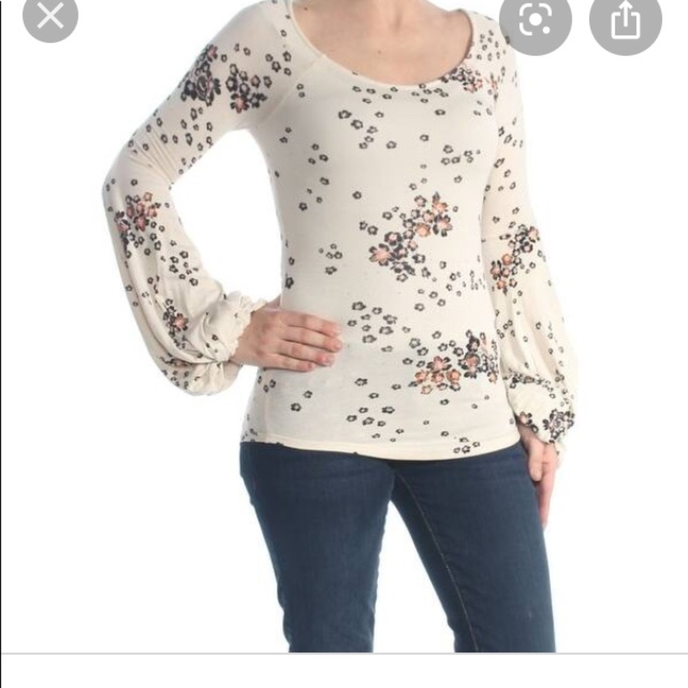 $60 Free People Ivory fitted M floral long sleeve